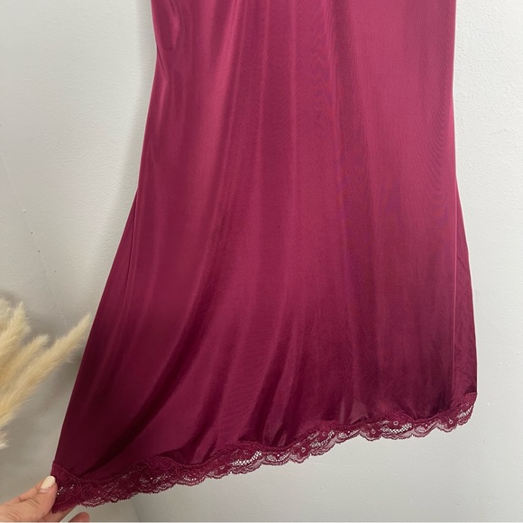 VICTORIA'S SECRET Very Sexy Burgundy Lace Babydoll Size XS Valentines - Picture 10 of 15